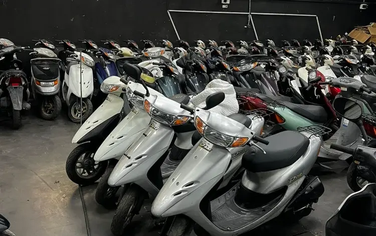 Honda  Свеже Доставленный Мопед Скутер Honda Dio Af34,35 Cesta 2001 годаfor180 000 тг. в Алматы