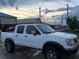 Nissan Navara 2003 года за 2 600 000 тг. в Атырау