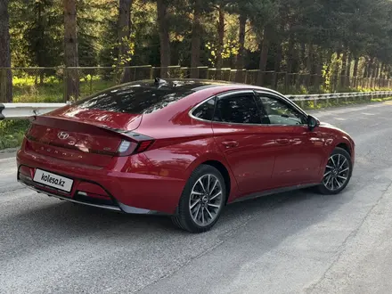 Hyundai Sonata 2021 года за 11 490 000 тг. в Алматы – фото 6