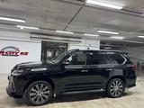 Lexus LX 570 2018 годаfor44 200 000 тг. в Астана – фото 4