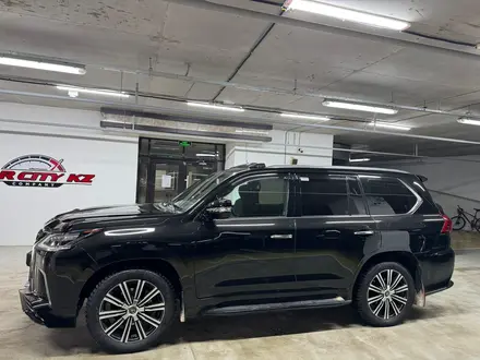 Lexus LX 570 2018 года за 44 200 000 тг. в Астана – фото 4