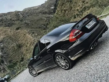 Бампер передний Mercedes w211 amg за 50 000 тг. в Астана – фото 2