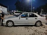 Mercedes-Benz C 220 1994 годаfor2 000 000 тг. в Талдыкорган – фото 4