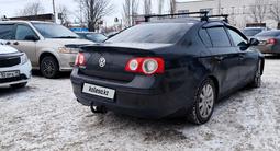 Volkswagen Passat 2005 годаүшін3 750 000 тг. в Петропавловск – фото 4