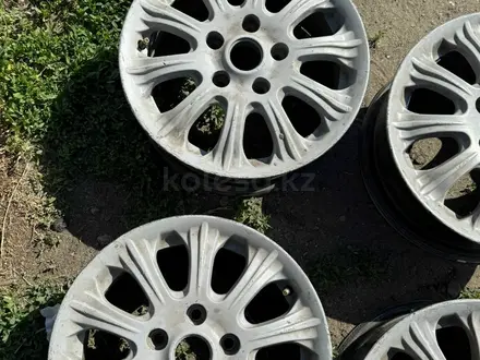 Диски от Toyota R15 (5*114, 3) за 57 000 тг. в Усть-Каменогорск – фото 4