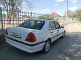 Mercedes-Benz C 220 1994 годаfor1 100 000 тг. в Тараз – фото 3