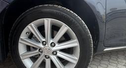 Toyota Camry 2014 года за 6 400 000 тг. в Атырау – фото 4