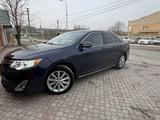 Toyota Camry 2014 года за 6 100 000 тг. в Атырау – фото 5