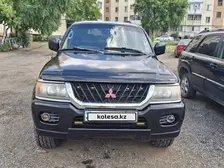 Mitsubishi Montero Sport, 2002