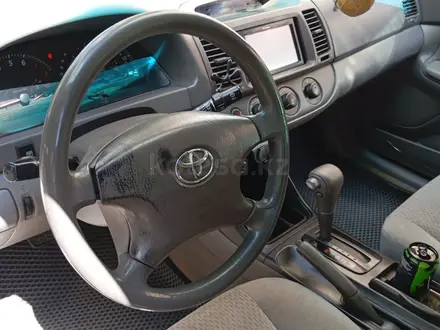 Toyota Camry 2004 года за 4 000 000 тг. в Астана – фото 5