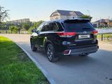 Toyota Highlander 2017 годаfor17 000 000 тг. в Астана – фото 2