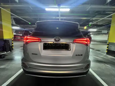 Toyota RAV4 2019 года за 13 000 000 тг. в Астана – фото 6