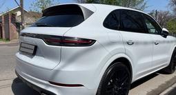 Porsche Cayenne 2019 года за 35 000 000 тг. в Алматы – фото 3