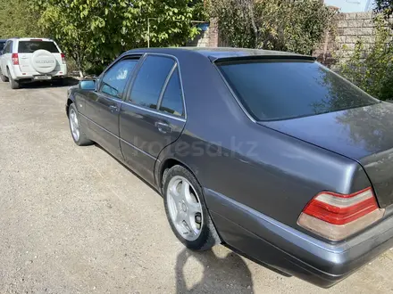 Mercedes-Benz S 320 1995 года за 3 500 000 тг. в Тараз – фото 7