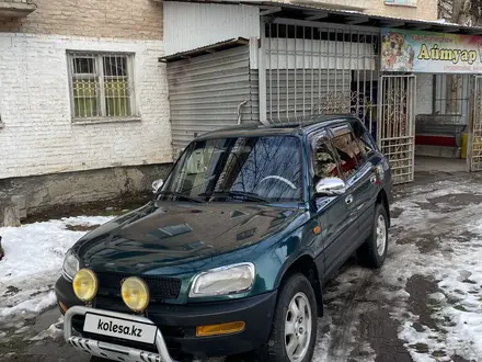 Toyota RAV4 1996 года за 3 200 000 тг. в Алматы – фото 2