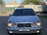 Mercedes-Benz E 280 1998 года за 3 150 000 тг. в Шымкент