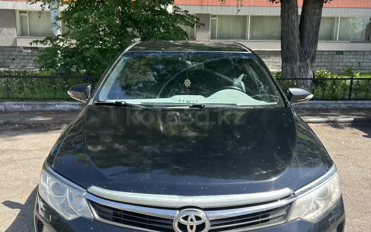 Toyota Camry 2015 года за 10 200 000 тг. в Усть-Каменогорск