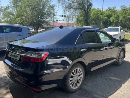 Toyota Camry 2015 года за 10 200 000 тг. в Усть-Каменогорск – фото 5
