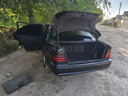 Mercedes-Benz E 320 1997 года за 4 000 000 тг. в Алматы – фото 14