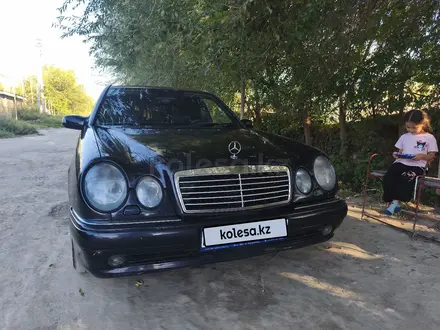 Mercedes-Benz E 320 1997 года за 4 000 000 тг. в Алматы – фото 2