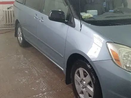 Toyota Sienna 2004 года за 8 300 000 тг. в Астана – фото 2