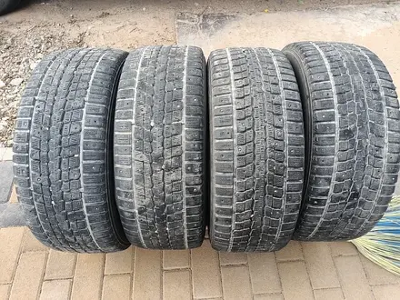 Шины 205/55 R16 — "Dunlop SP Winter Ice 01" (Япония), шипованные. за 50 000 тг. в Астана – фото 2