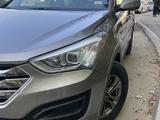 Hyundai Santa Fe 2015 годаүшін7 000 000 тг. в Актау – фото 2