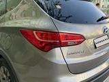 Hyundai Santa Fe 2015 годаүшін7 000 000 тг. в Актау – фото 5