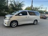 Toyota Vellfire 2010 года за 6 800 000 тг. в Актобе – фото 2