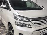 Toyota Vellfire 2011 года за 8 200 000 тг. в Астана – фото 2