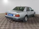 Mercedes-Benz E 200 1992 года за 990 000 тг. в Шымкент – фото 3