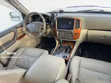 Toyota Land Cruiser 2004 года за 12 500 000 тг. в Астана – фото 9