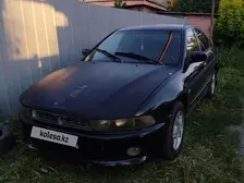 Mitsubishi Galant, 2002