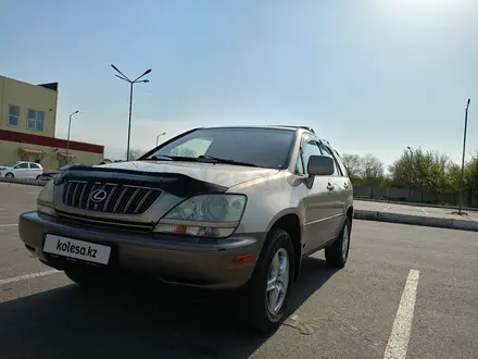 Lexus RX 300 2002 года за 6 150 000 тг. в Алматы – фото 2