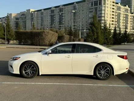 Lexus ES 250 2015 года за 13 000 000 тг. в Астана – фото 3