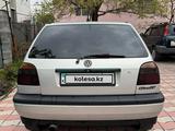 Volkswagen Golf 1995 года за 1 500 000 тг. в Талдыкорган – фото 4