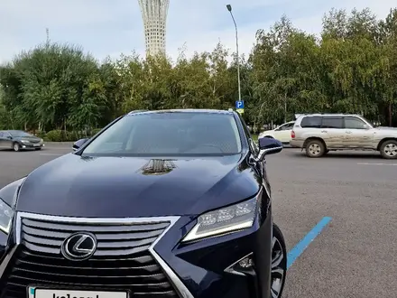 Lexus RX 200t 2017 года за 22 100 000 тг. в Астана – фото 2