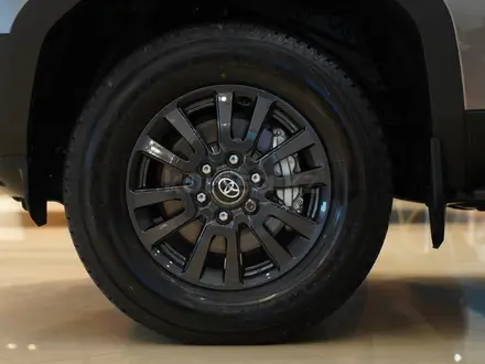Toyota Land Cruiser Prado Luxe+ 2025 года за 52 390 000 тг. в Астана – фото 7