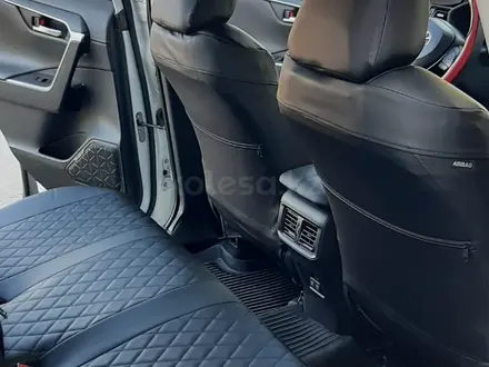 Авточехлы из экокожи для Toyota Rav 4 с 2019-н. В за 46 000 тг. в Алматы – фото 4