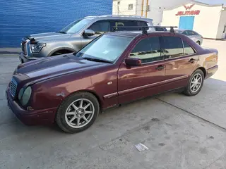 Mercedes-Benz E-Class, 1995