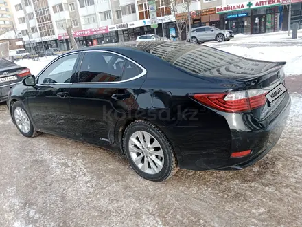 Lexus ES 300h 2013 года за 11 800 000 тг. в Астана – фото 3