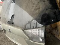 Мицубиси Аутлендер задний крышка багажник за 80 000 тг. в Алматы