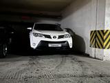 Toyota RAV4 2015 годаfor11 850 000 тг. в Алматы – фото 4