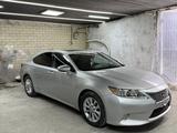 Lexus ES 300h 2014 годаүшін5 700 000 тг. в Шымкент – фото 2