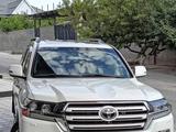 Toyota Land Cruiser 2018 года за 38 500 000 тг. в Шымкент – фото 2