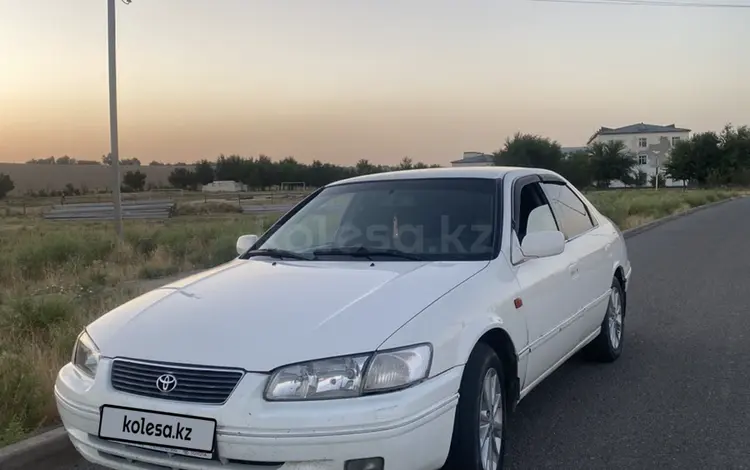 Toyota Camry 1998 годаfor3 500 000 тг. в Шымкент