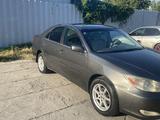 Toyota Camry 2004 года за 5 000 300 тг. в Жаркент – фото 2