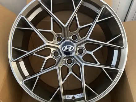 R17/5*114.3 за 200 000 тг. в Алматы