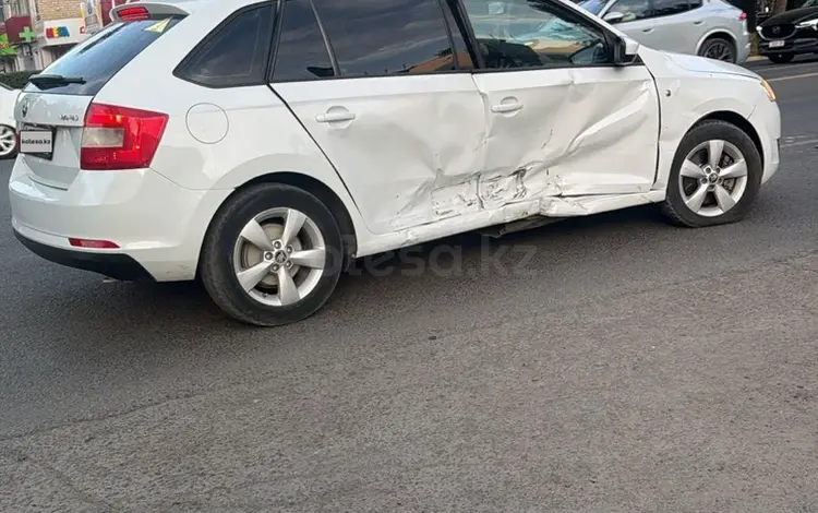 Skoda Rapid 2014 года за 3 000 000 тг. в Уральск