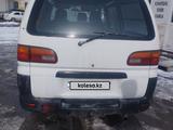 Mitsubishi Delica 1998 годаfor2 000 000 тг. в Шымкент